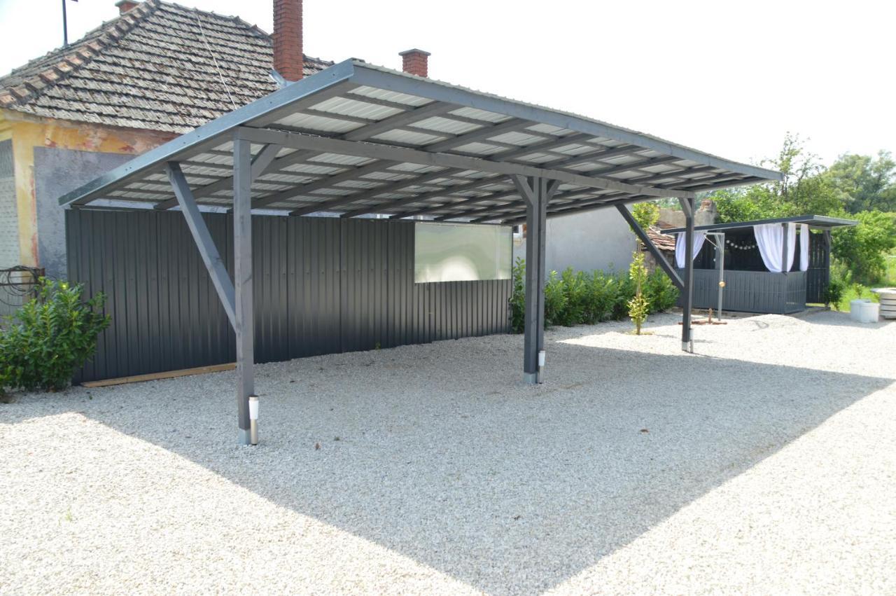 Veronika Vendeghaz Muraratka Exterior photo